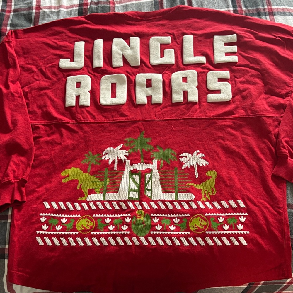 Universal Red Long Sleeve Men's Tee